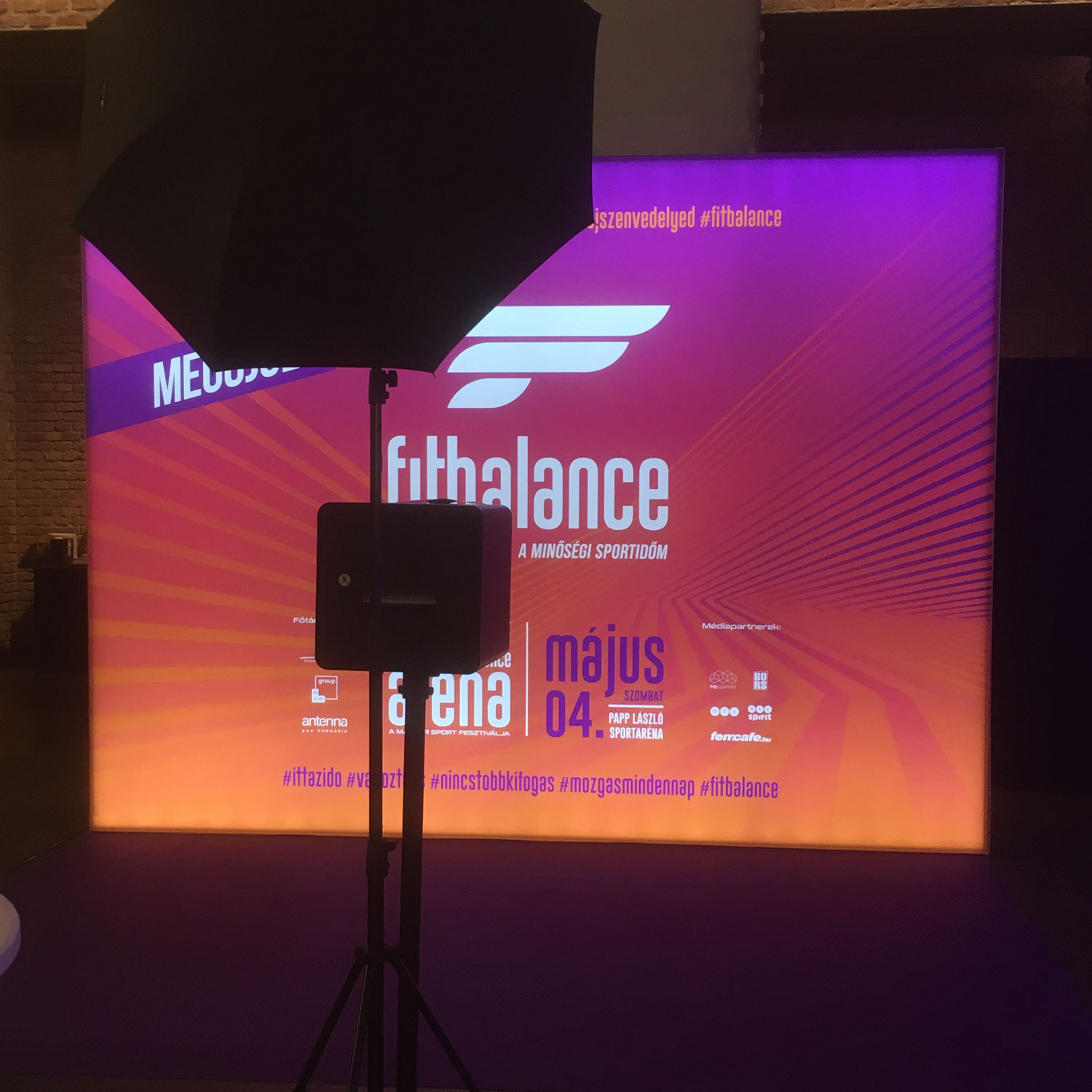 GifiePro Black at a live event — photo 6