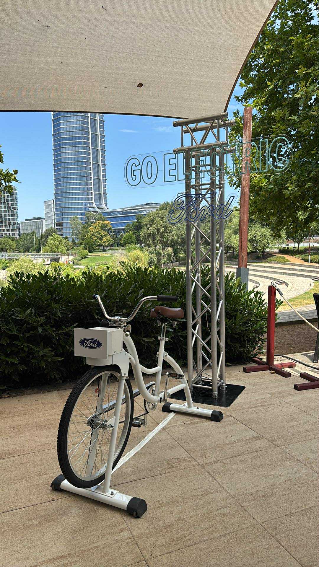 Electric Bike at a live event — photo 1