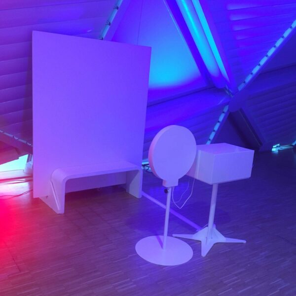 GifiePop at a live event — photo 1