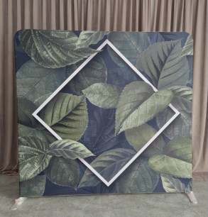 Leaves photo backdrop for events