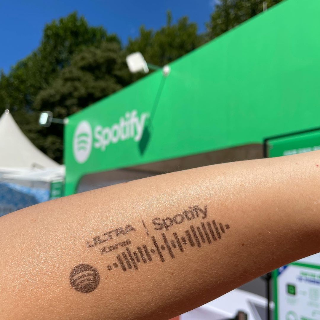 Prinker at a live event — photo 4