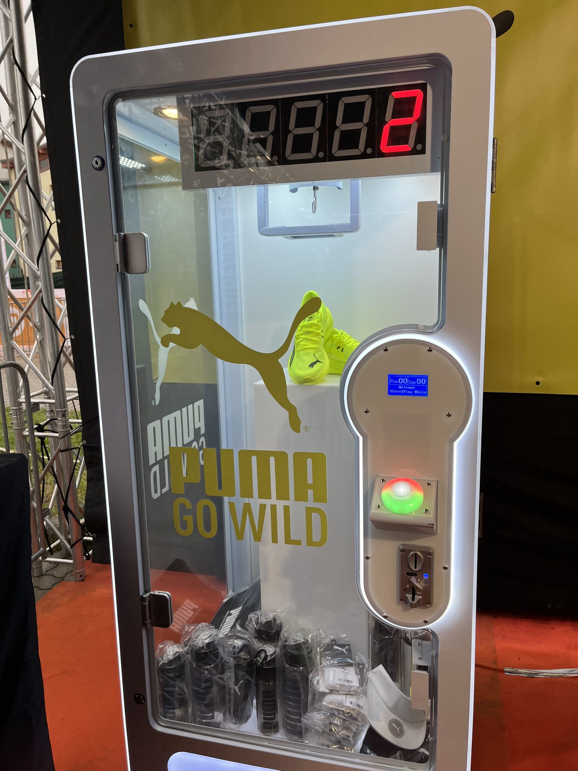 Stop The Clock at a live event — photo 1