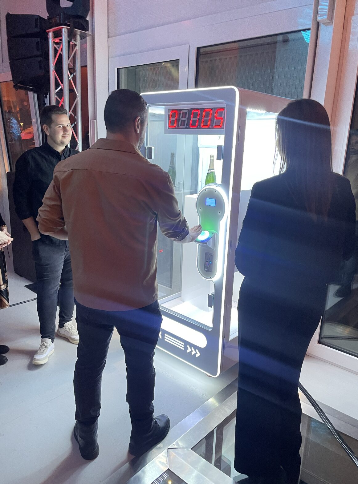 Stop The Clock at a live event — photo 2