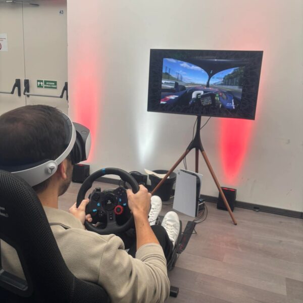 VR Simulator — interactive event activation by Gifie